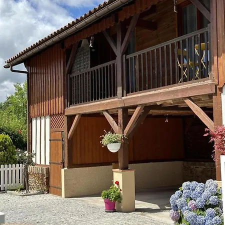 Larchet Holiday home Benquet