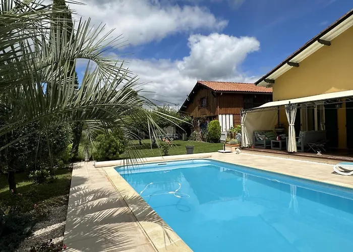 Ferienhaus Larchet *